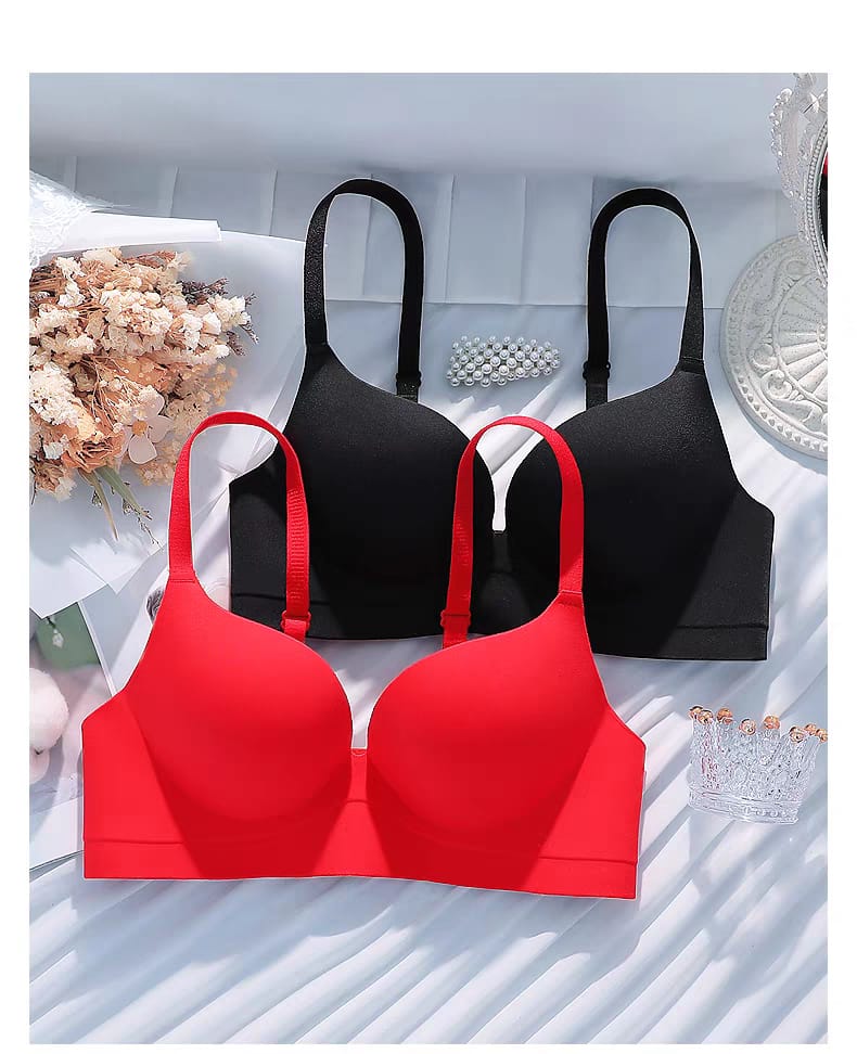 Premium Pushup Bra – Wireless, Double Padded, Adjustable Straps Pakistan